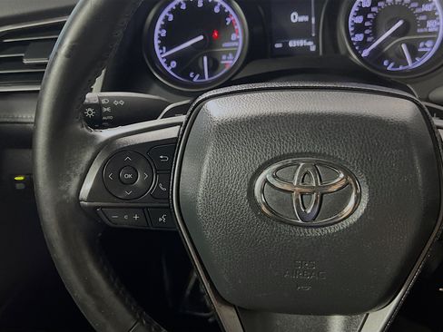 Used 2023 Toyota Camry SE FWD image 19