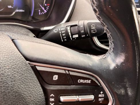 Used 2019 Hyundai Santa Fe SEL FWD image 33