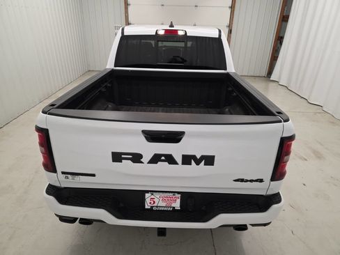 Used 2026 RAM 1500 Big Horn AWD/4WD image 5