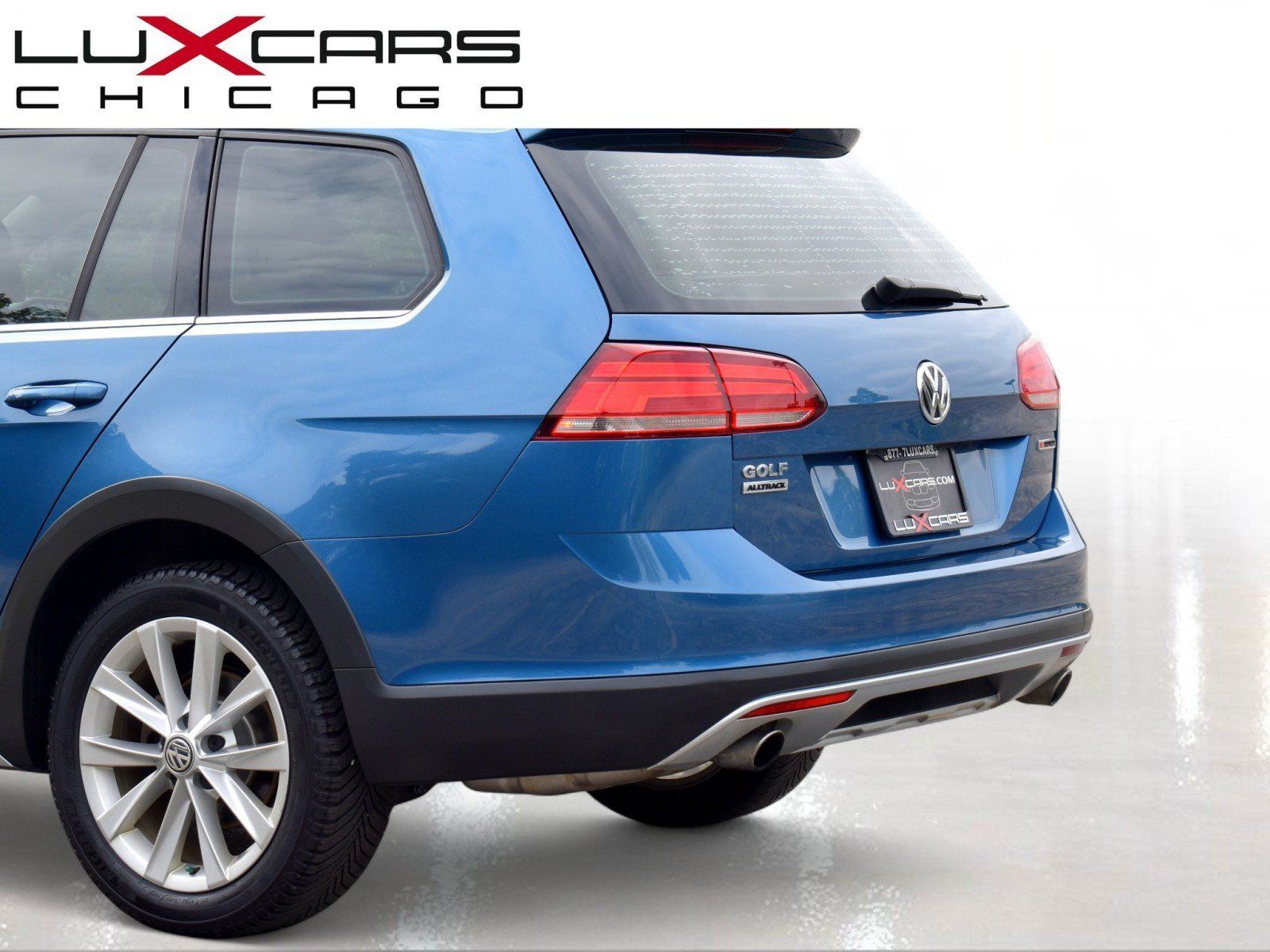 Used 2019 Volkswagen Golf Alltrack S AWD/4WD image 9