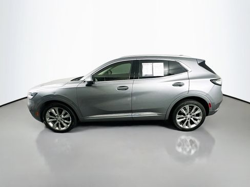 Used 2022 Buick Envision Avenir w/ Technology Package II FWD image 4