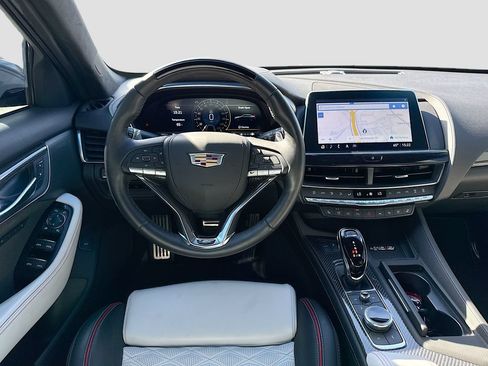 Used 2024 Cadillac CT5 V Blackwing w/ Carbon Fiber Package 2 RWD image 23