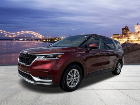 Certified 2024 Kia Carnival LX image 1