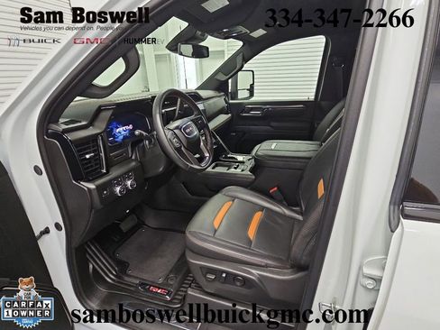 Used 2025 GMC Sierra 2500 AT4 AWD/4WD image 10
