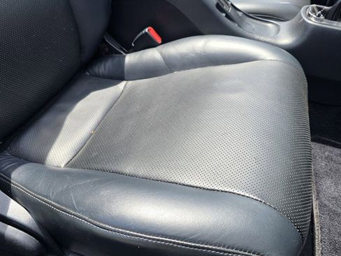 Used 2001 Toyota MR2 image 34