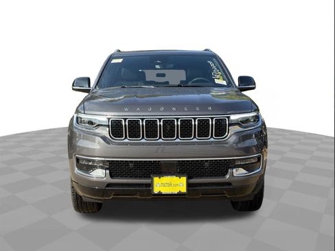 New 2025 Jeep Wagoneer L Series II AWD/4WD image 2