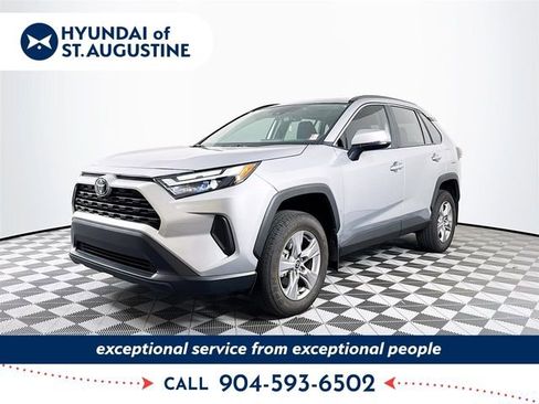 Used 2025 Toyota RAV4 XLE w/ Convenience Package image 1