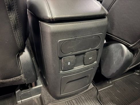 Certified 2023 Ford Explorer XLT w/ Equipment Group 202A image 22