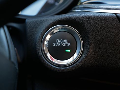 Used 2018 Buick Regal Preferred w/ Sights and Sounds Package image 25