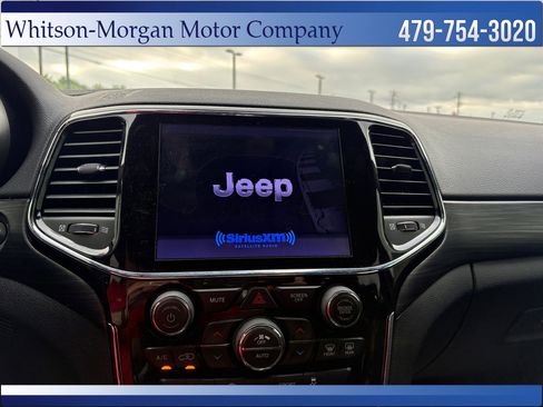Used 2020 Jeep Grand Cherokee Altitude image 21