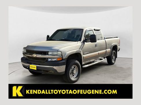Used 2001 Chevrolet Silverado 2500 LS AWD/4WD image 1