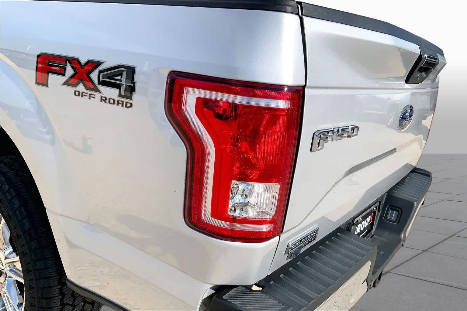 Used 2017 Ford F150 XLT w/ Equipment Group 302A Luxury AWD/4WD image 28