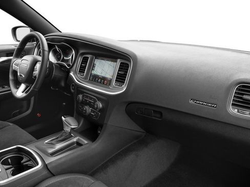 Used 2017 Dodge Charger R/T Scat Pack w/ Driver Confidence Group RWD image 19
