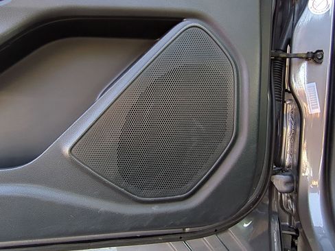 Used 2023 Ford Explorer XLT w/ Equipment Group 202A image 15