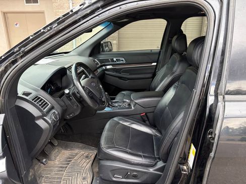Used 2016 Ford Explorer Limited AWD/4WD image 16