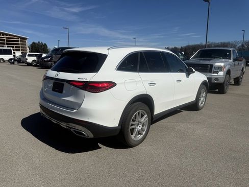 Used 2023 Mercedes-Benz GLC 300 4MATIC image 6