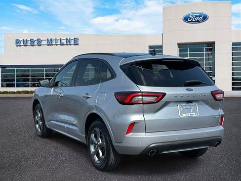 Used 2024 Ford Escape ST-Line w/ Tech Pack #1 AWD/4WD image 5