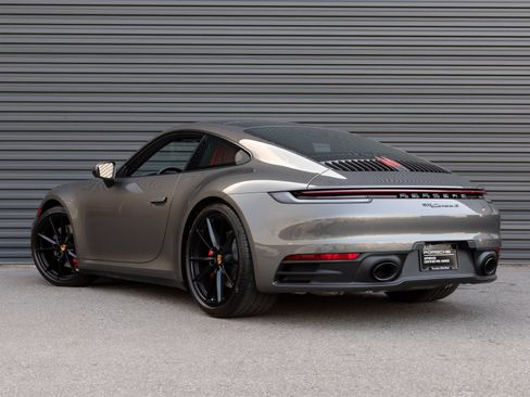 Certified 2021 Porsche 911 Carrera S RWD image 3