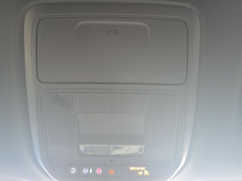 New 2026 Chevrolet Traverse LT w/ Driver Confidence Package image 17