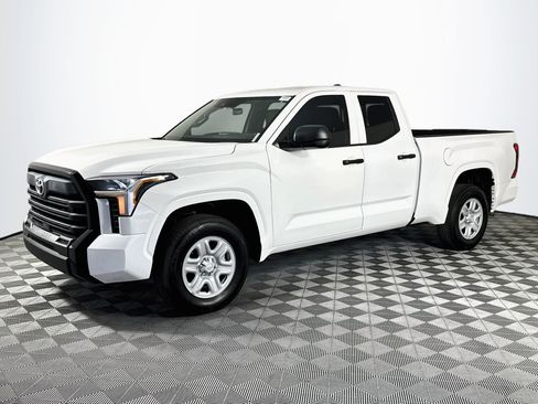 Used 2025 Toyota Tundra SR w/ SR Tow Package RWD image 4