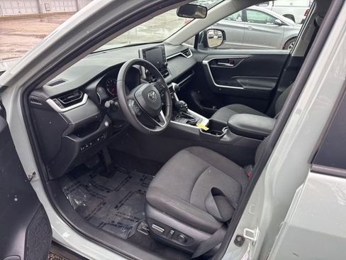 Used 2022 Toyota RAV4 XLE w/ Convenience Package AWD/4WD image 22
