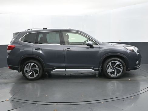 Used 2024 Subaru Forester Touring w/ Pop Package 2 image 6