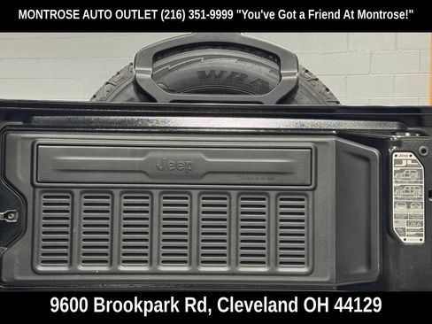 Used 2021 Jeep Wrangler Unlimited Sahara w/ Uconnect 4C Nav & Sound Group AWD/4WD image 44