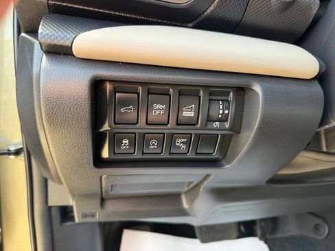 Used 2023 Subaru Forester Limited AWD/4WD image 11