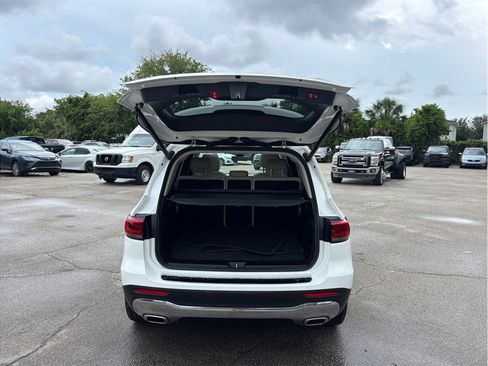 Used 2022 Mercedes-Benz GLB 250 image 47