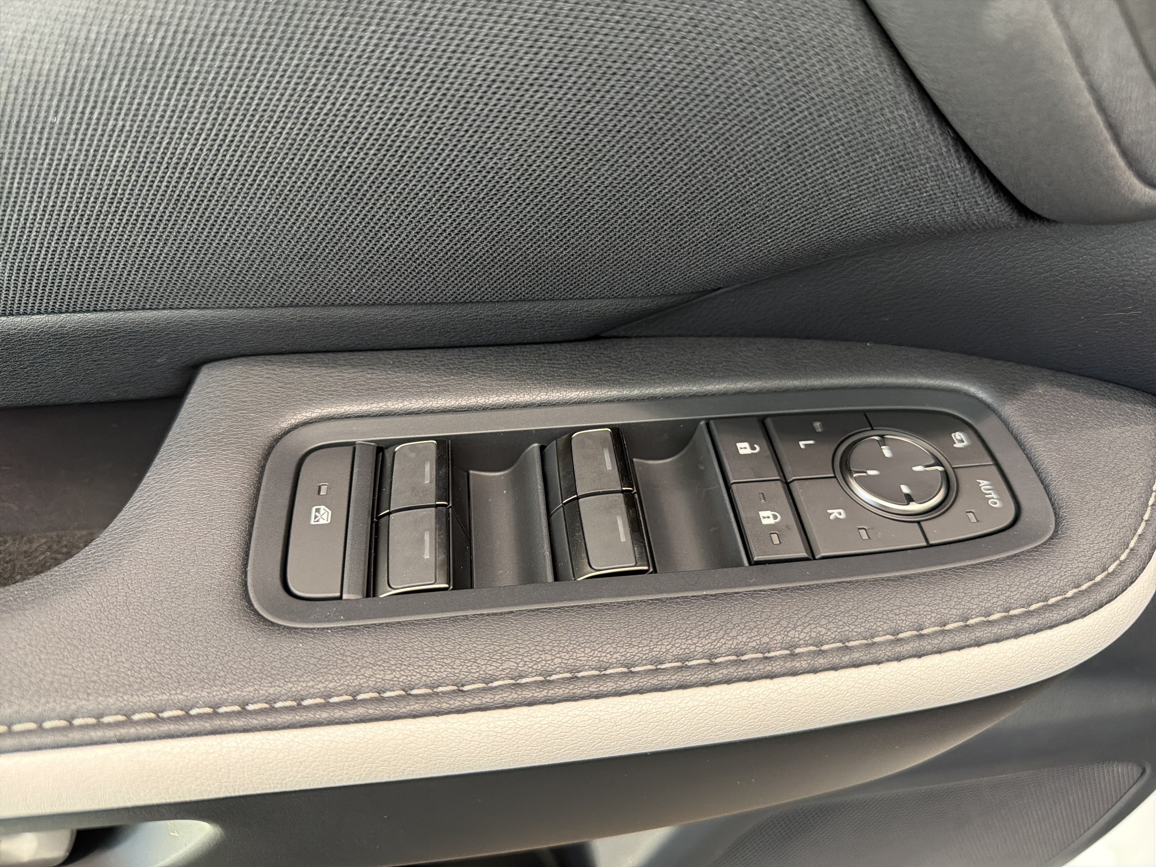 Used 2026 Lexus TX 350 AWD w/ Technology Package image 11