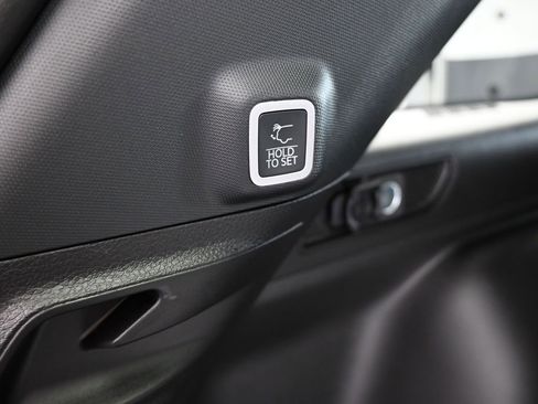 New 2025 Jeep Grand Cherokee Altitude RWD image 34