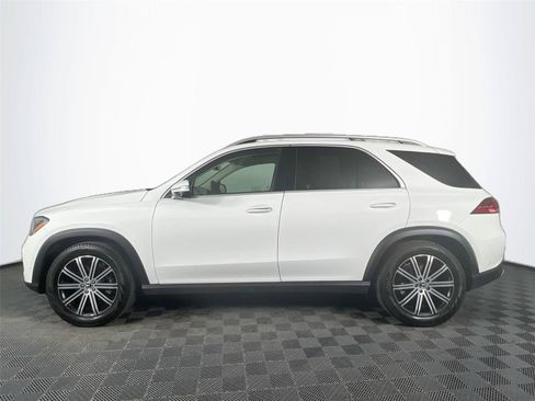 Certified 2024 Mercedes-Benz GLE 450 4MATIC image 3