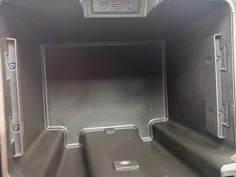 Used 2020 GMC Sierra 1500 Denali w/ Denali Ultimate Package AWD/4WD image 16