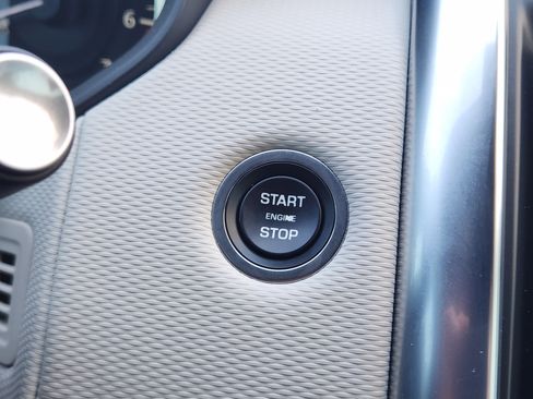 Certified 2023 Land Rover Discovery S R-Dynamic image 20