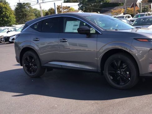 New 2025 Nissan Murano SV w/ Cargo Package image 2