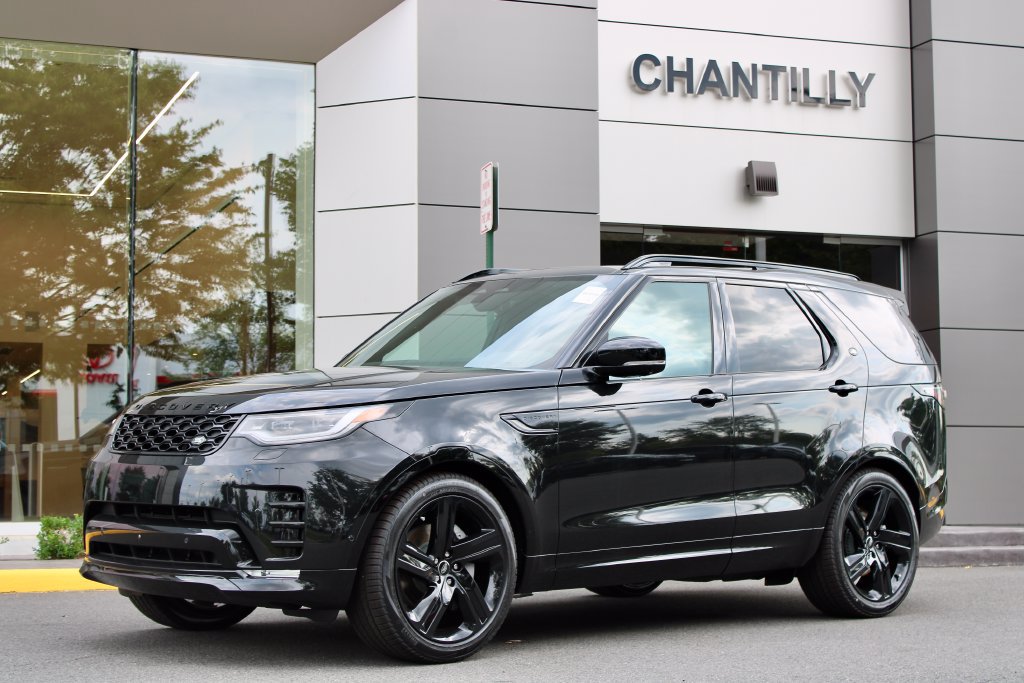 New 2026 Land Rover Discovery Dynamic SE AWD/4WD image 1