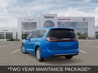 New 2026 Chrysler Pacifica Select FWD video 3