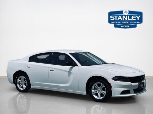 Used 2023 Dodge Charger SXT RWD image 1