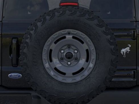 New 2025 Ford Bronco Outer Banks w/ Sasquatch Package image 24