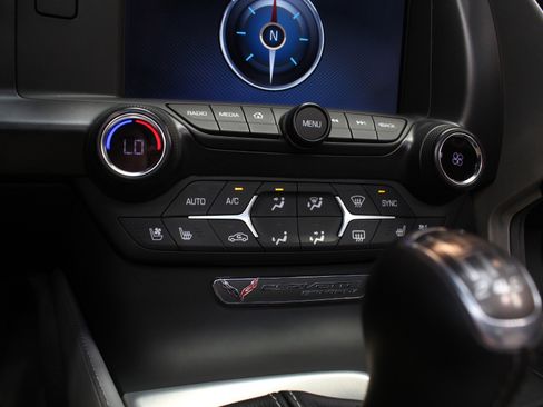 Used 2015 Chevrolet Corvette Stingray Coupe w/ 2LT Preferred Equipment Group image 74