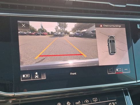 Used 2019 Audi Q8 Premium Plus w/ Premium Plus image 18