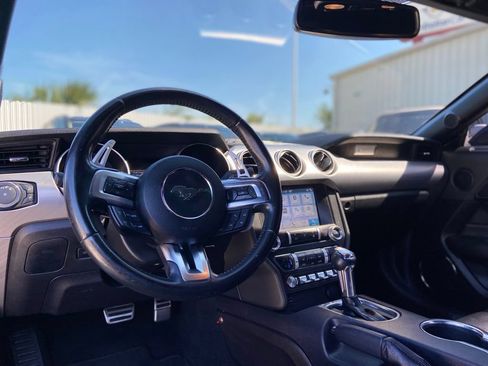 Used 2019 Ford Mustang Premium RWD image 22