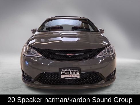 Used 2020 Chrysler Pacifica Limited w/ Quick Oder Package 2EV RED-S image 3