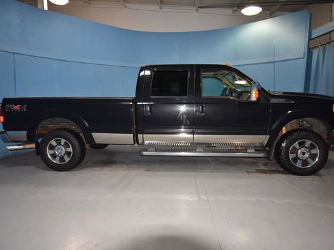 Used 2011 Ford F250 Lariat w/ Lariat Ultimate Pkg image 21