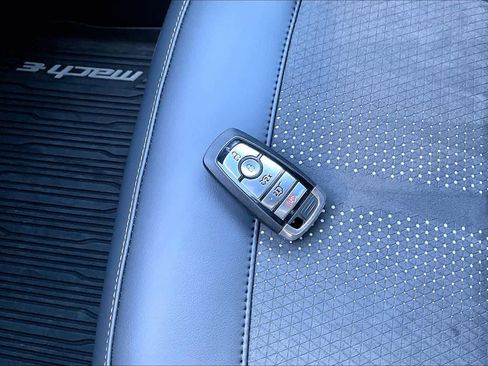 Used 2025 Ford Mustang Mach-E GT image 14