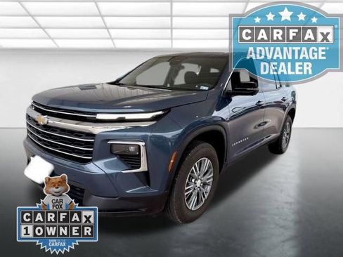 Used 2026 Chevrolet Traverse LT w/ Driver Confidence Package FWD image 5