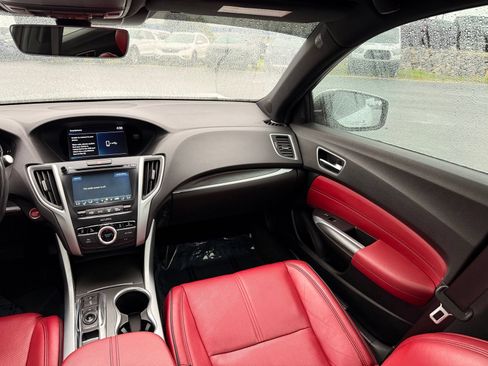 Used 2018 Acura TLX V6 w/ Technology & A-SPEC Pkg FWD image 33
