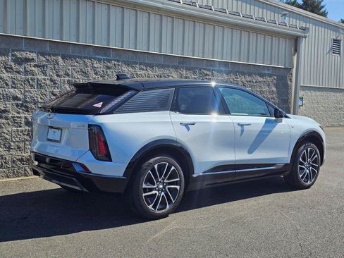 New 2026 Cadillac Optiq Sport 1 RWD image 9