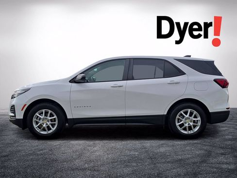Used 2024 Chevrolet Equinox LS w/ LS Convenience Package FWD image 7