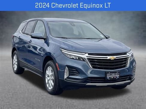 Used 2024 Chevrolet Equinox LT image 1
